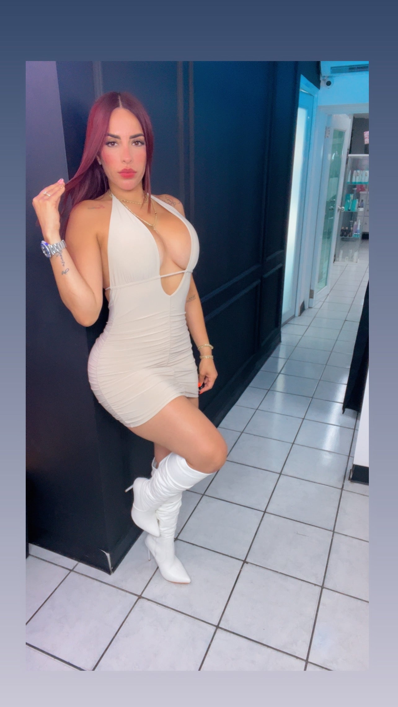Nude dress 🤍