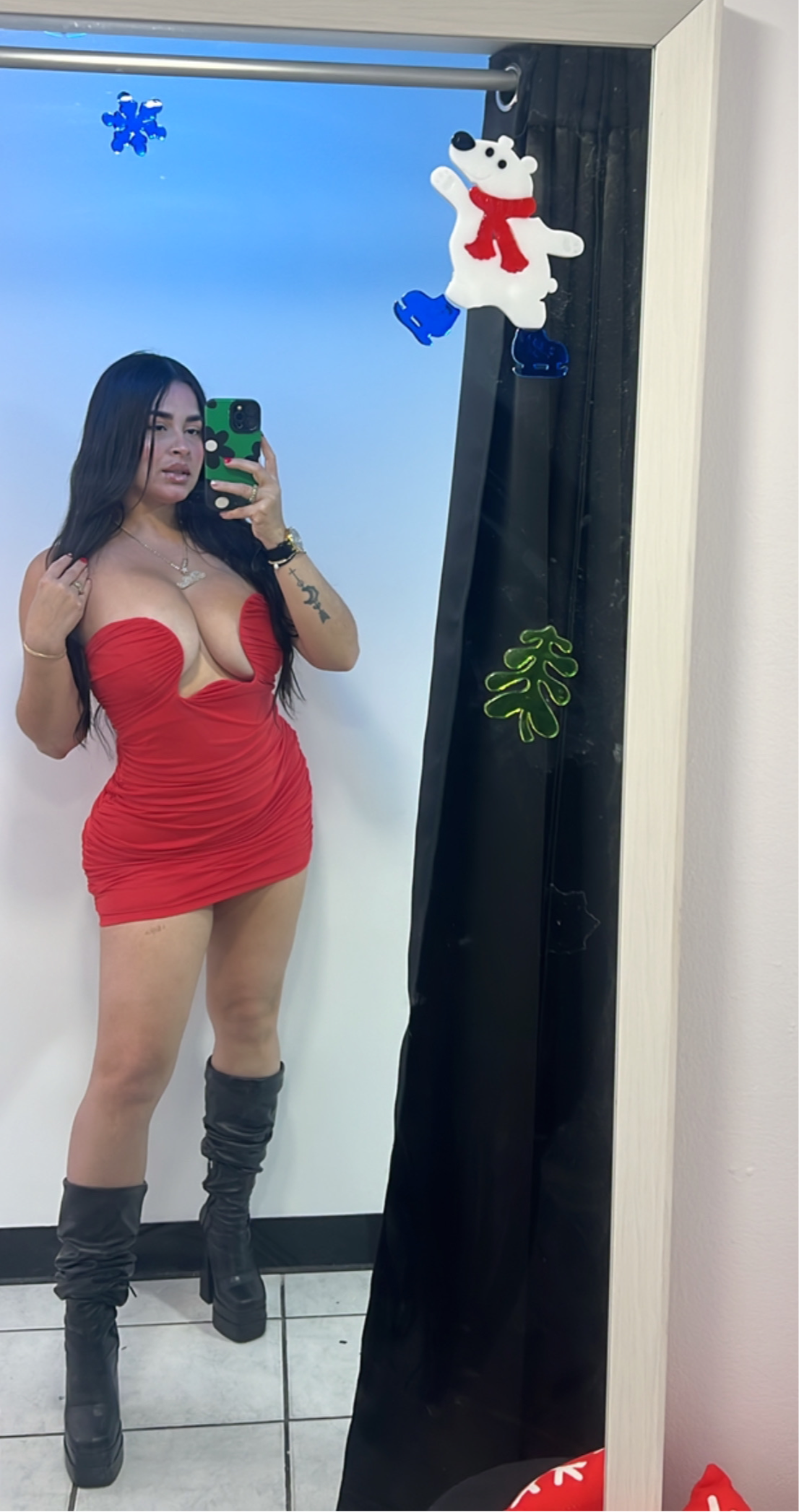 VDress Red