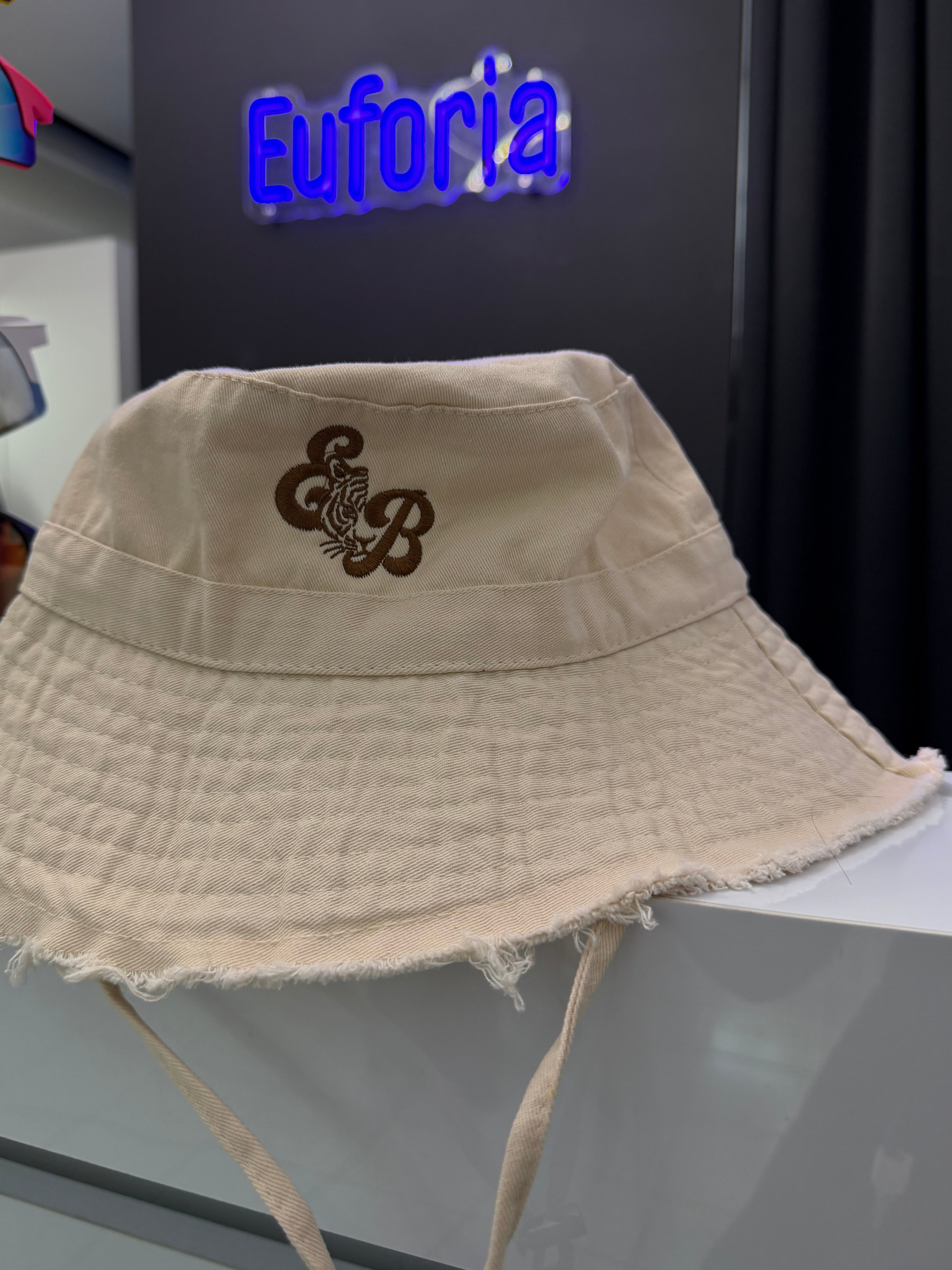 Bucket Hat – Different Colors ✅