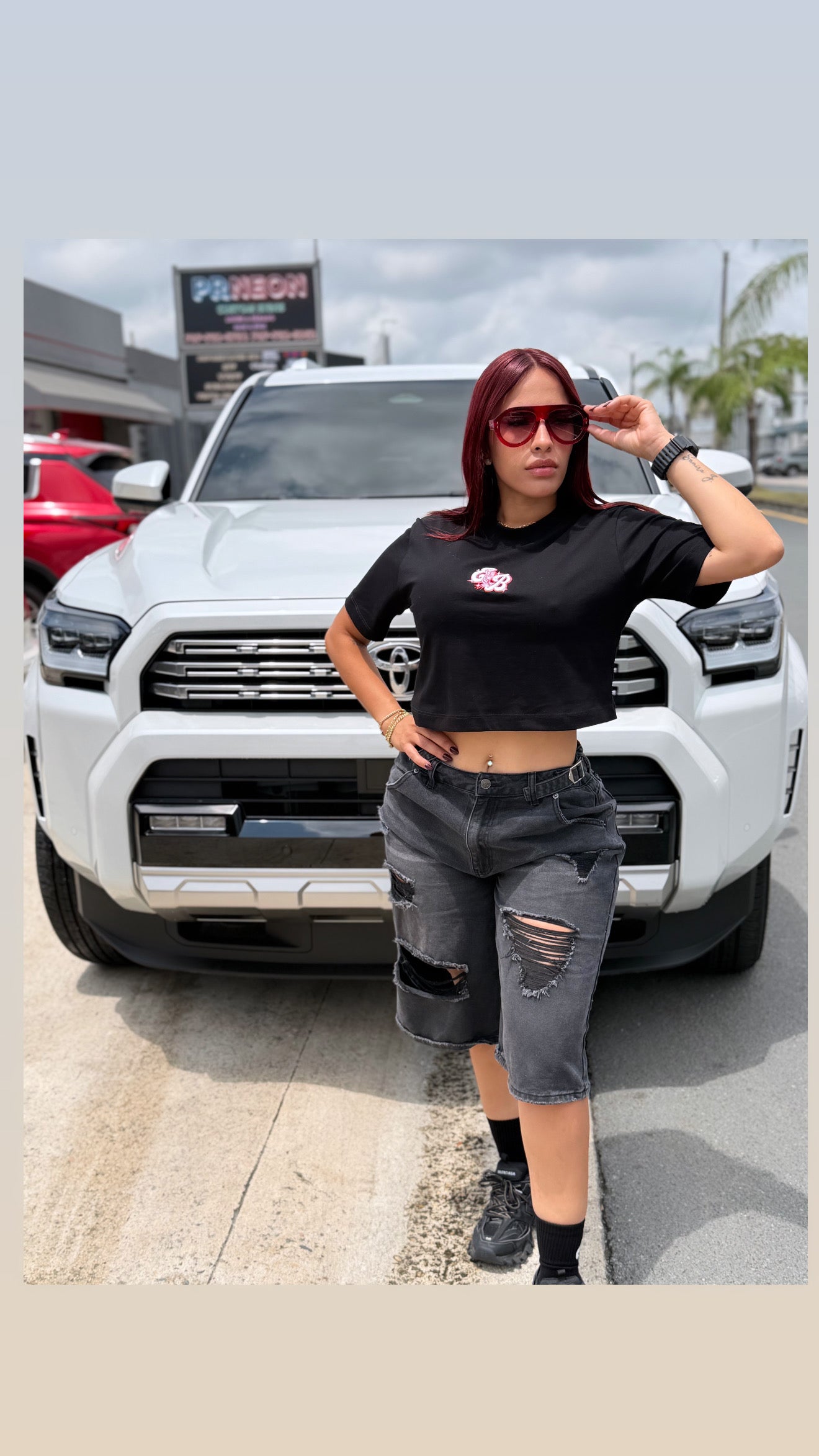 EB Signature Crop Top
