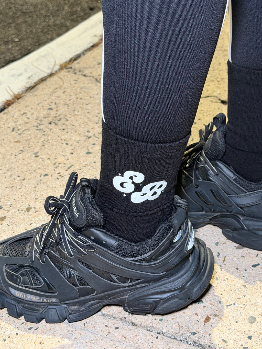 EB Crew Socks 🖤🤍