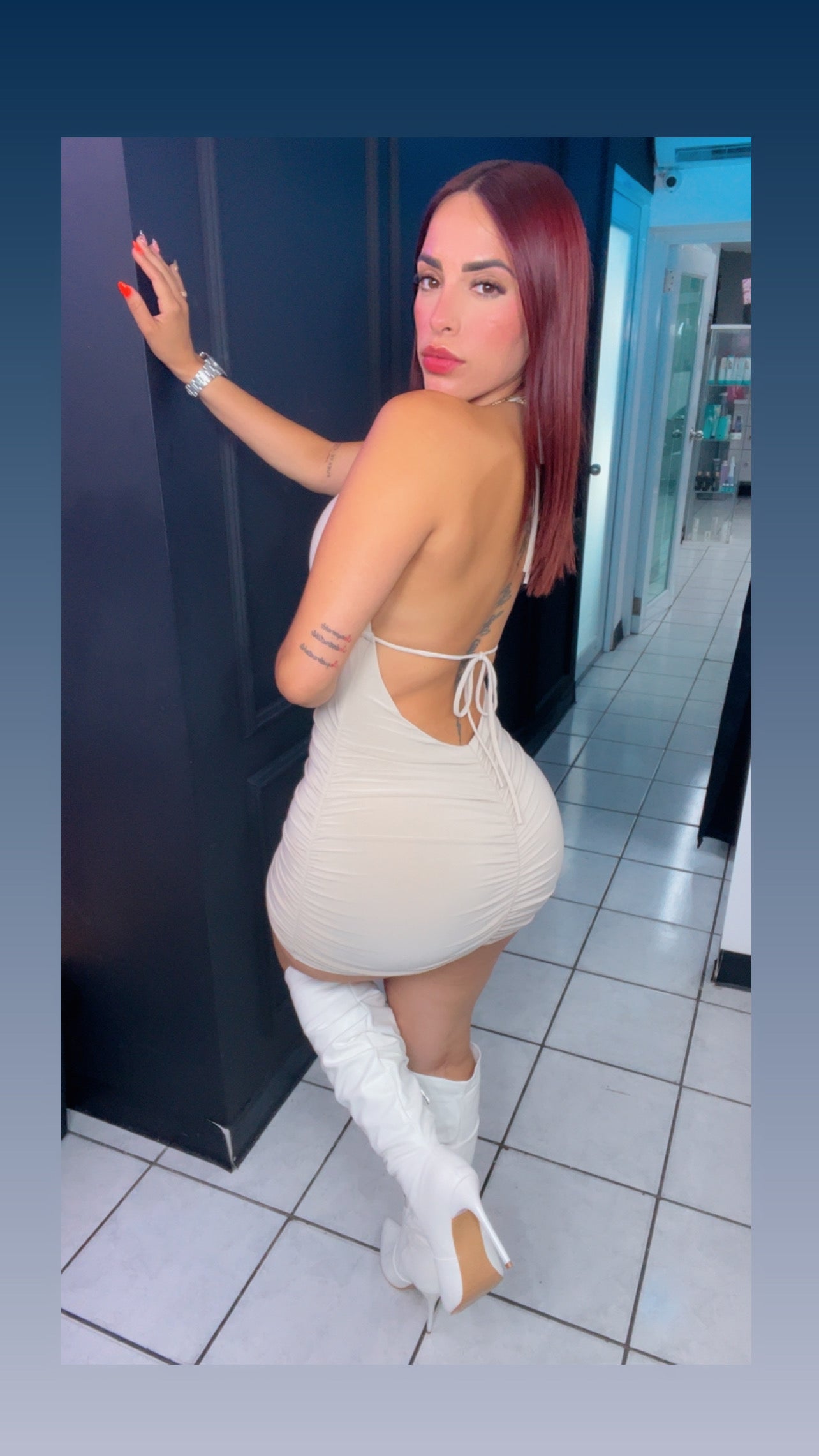 Nude dress 🤍